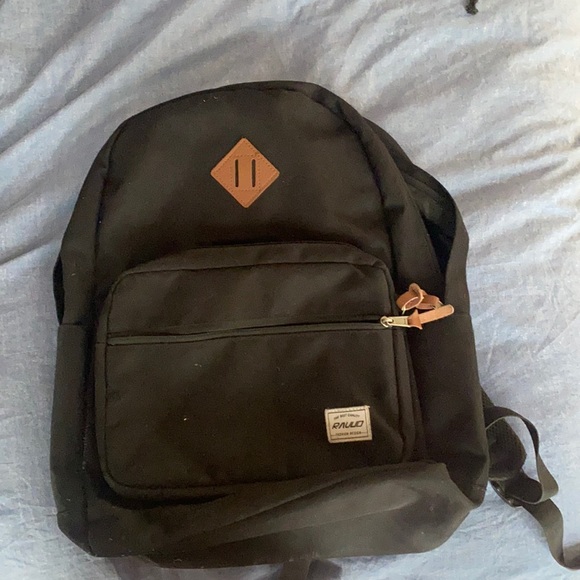 Black backpack - Picture 1 of 4